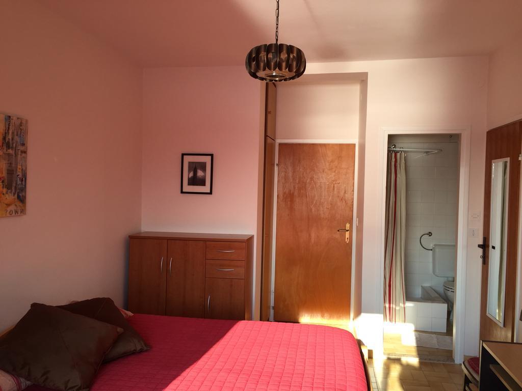 Guest House Punta Grzan 돈제페트레케인 객실 사진